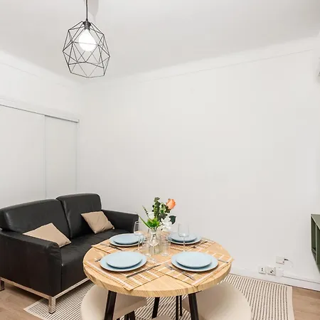 Апартаменты Castel Ii - Agreable Deux Pieces - Centre Ментона