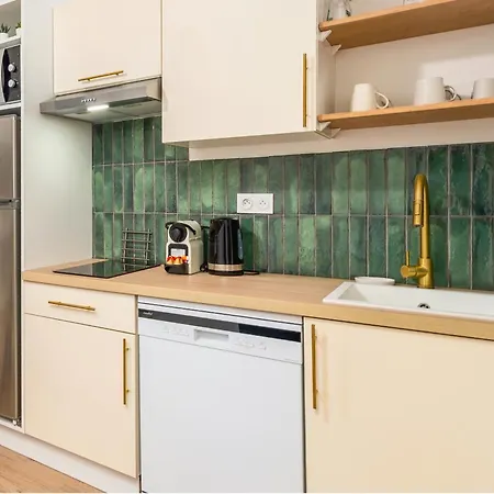 Castel Ii - Agreable Deux Pieces - Centre Апартаменты *